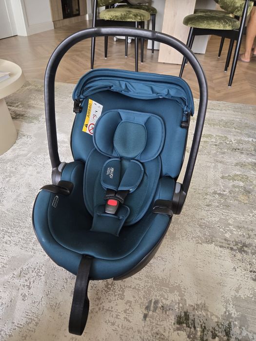 Scoica bebelus Britax Romer Baby SafePro +baza auto-stare Impecabila