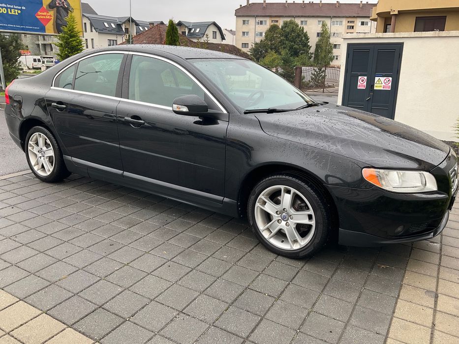 Mașină Volvo S80