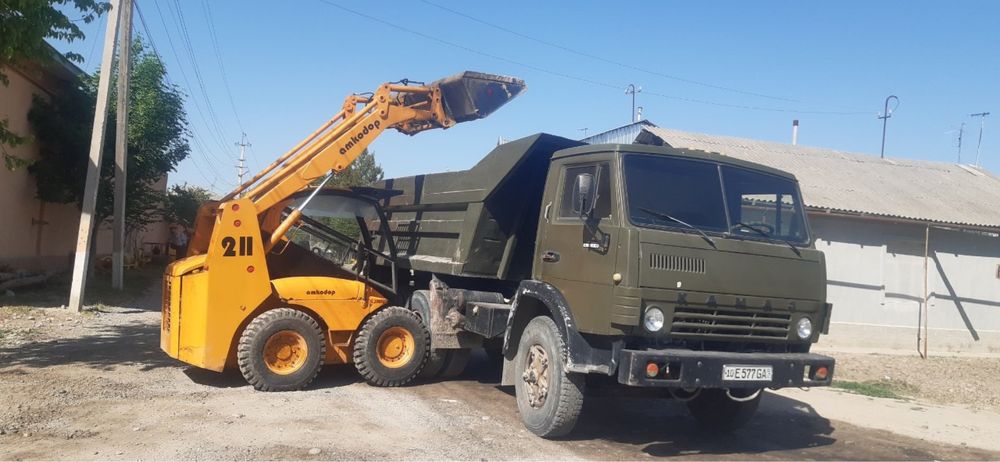 Мини-погрузчик211