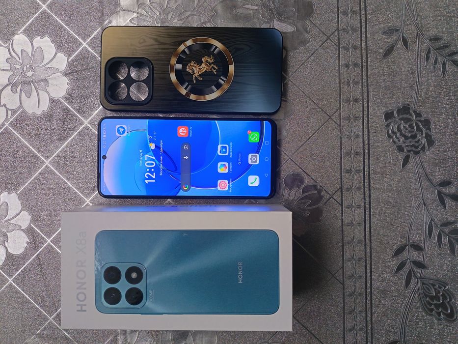 Продам хонор х8а