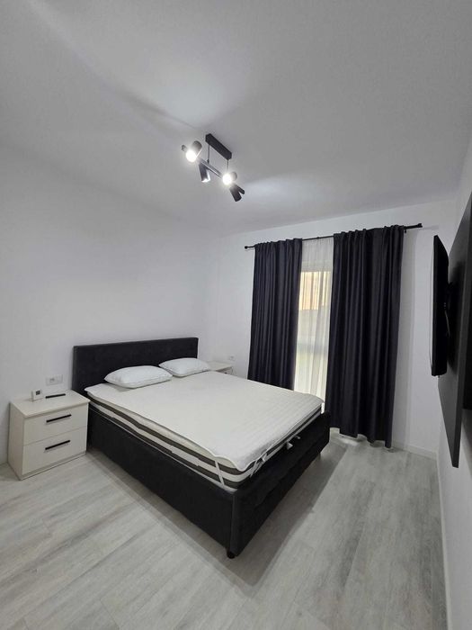 Inchiriez apartament 2 camere decomandat SATINA GARDEN