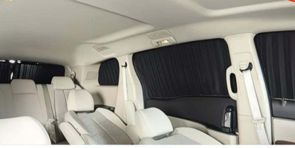 Авто-шторки на Toyota Alphard 10 кузов