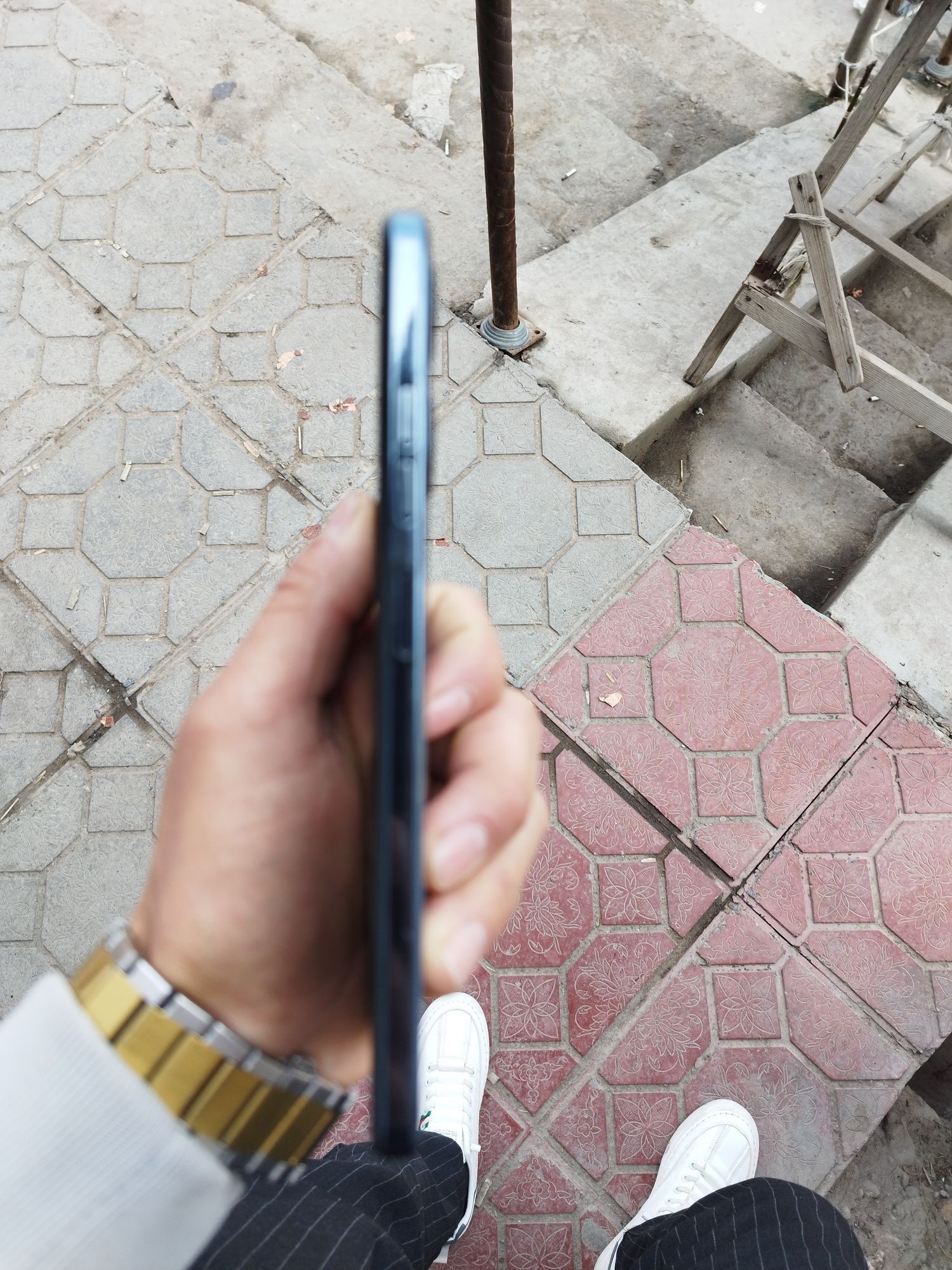TECNO Spark 10C срочно сотилади ремонт курмаган каропкада документ бор