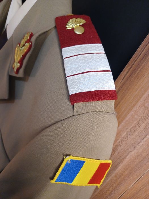 Costum militar de Subofițer Infanterie Excepțional