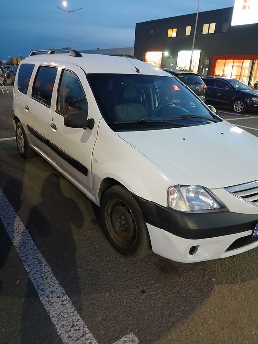 Vand Logan MCV 1.5 dci,7 locuri,mai multe detalii in privat