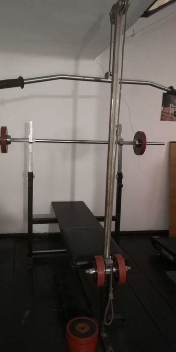 Halteră cu bancă, pentru dezvoltare musculară și antrenamente de forță