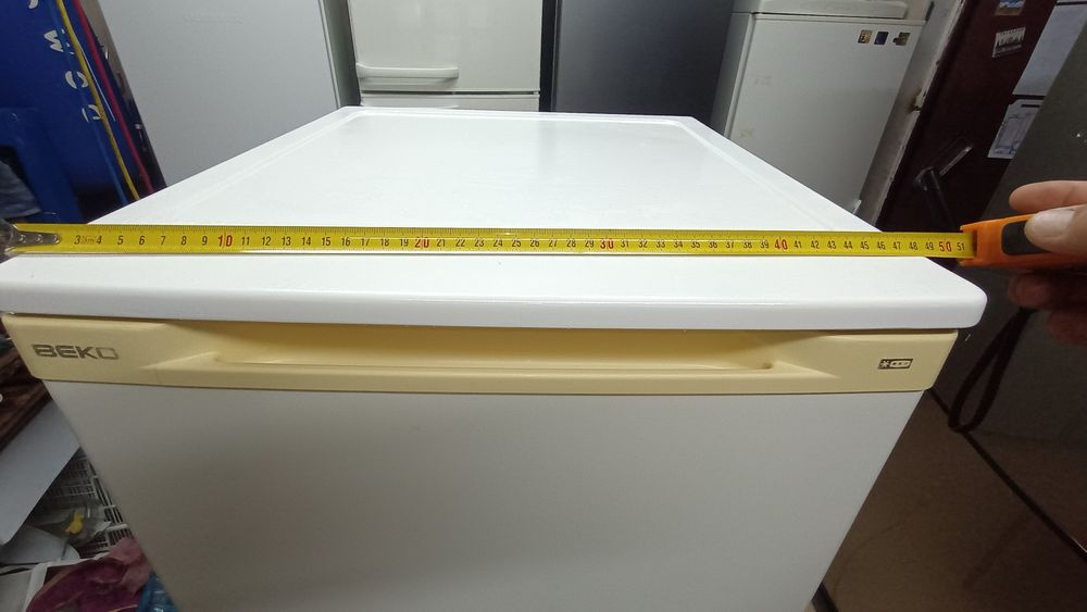 Малък фризер BEKO