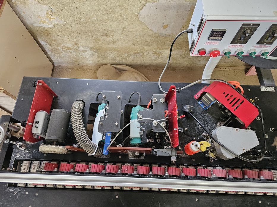 Кантираща автоматична машина