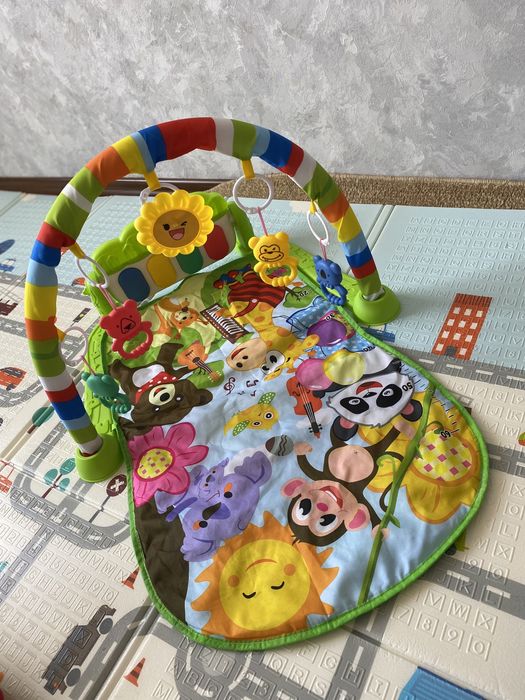 детский развивающий коврик