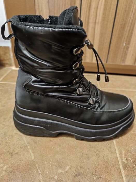 Ботуши апрески 36 номер