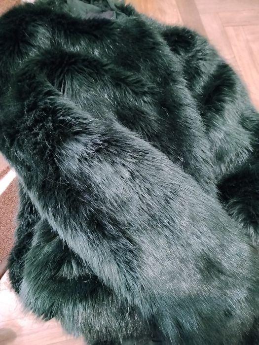 Дамски лот палто от изкуствен косъм + кожен клин+ пухена яка