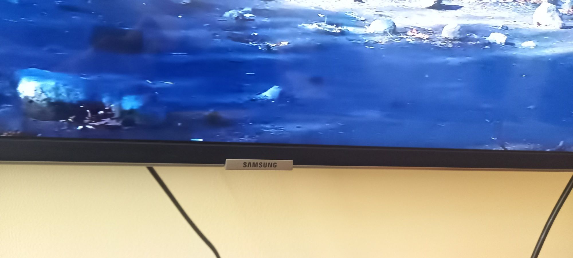 Samsung 49" 4K добро състояние!