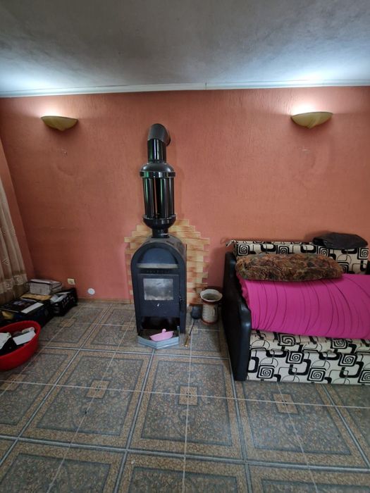 Vând urgent casa de vacanță in Robaia comuna Musatesti județ Argeș