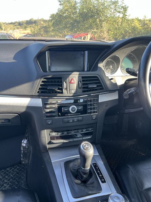 Mercedes e350 coupe fara motor si cutie