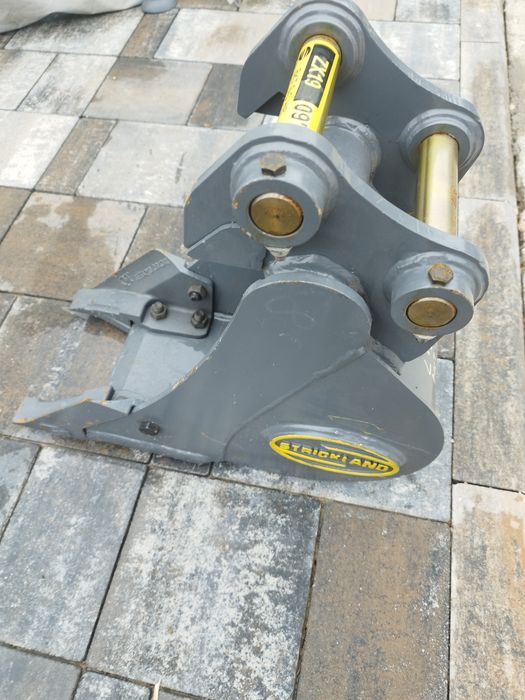 Cupa miniexcavator  noua