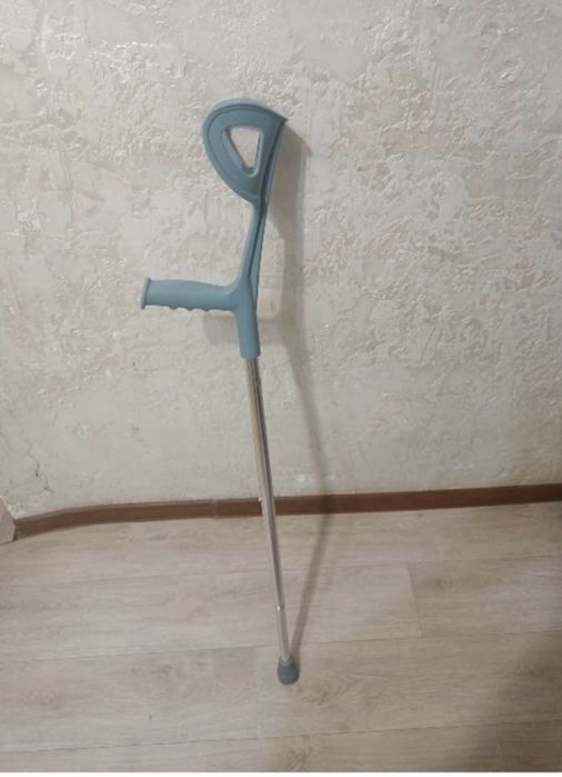 Костыль локтевой Kost-Lok-UNI01 серый универсальный