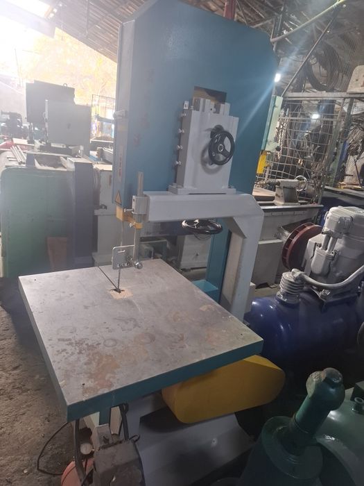 Ленточни лобзик MAS