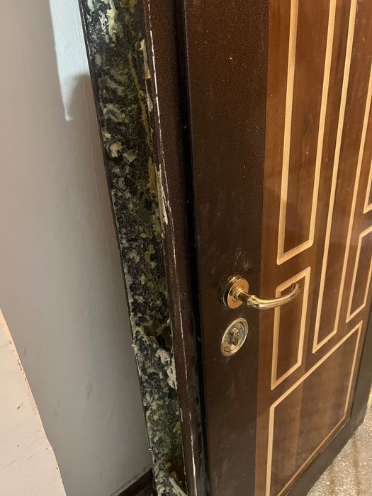 Ușă metalică apartament