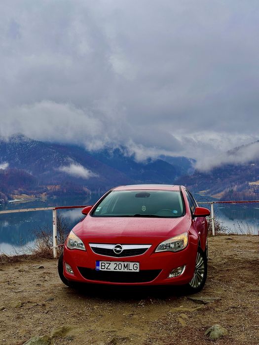 Opel astra J 2010