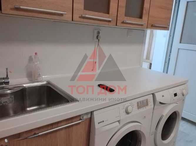 Дава се под наем Двустаен апартамент в Варна, Левски - 45 кв.м за 306 € - Снимка #2