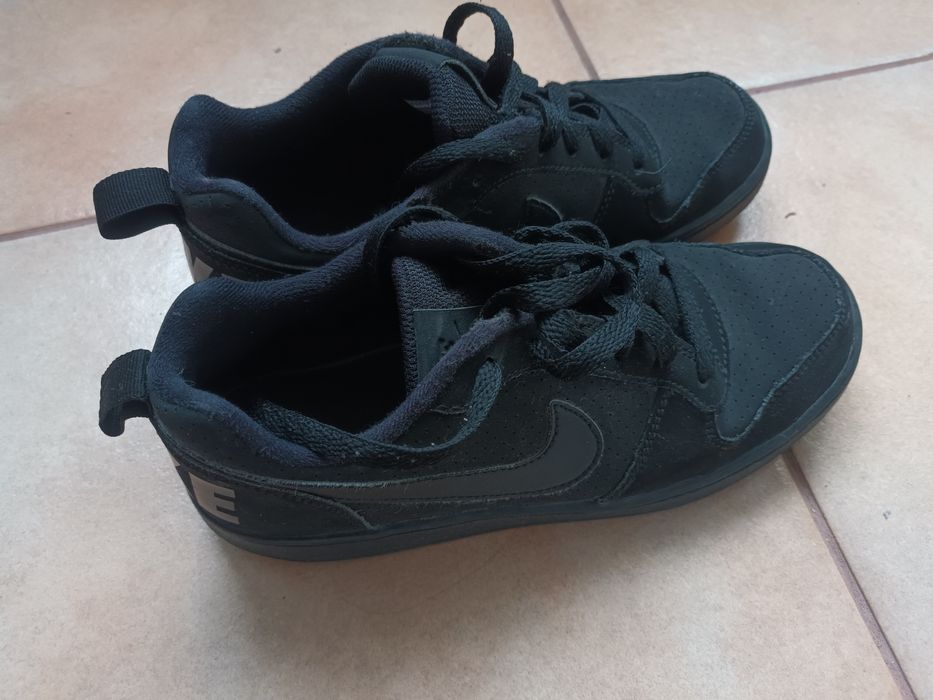 Vand pantofi NYKE,originali