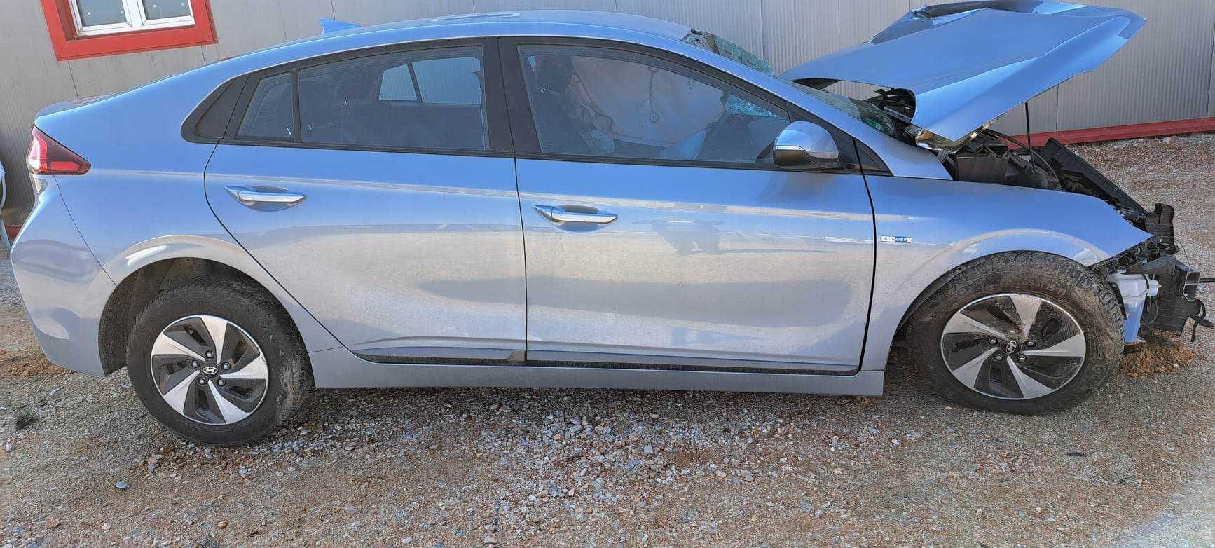 Hyundai Ioniq на части
