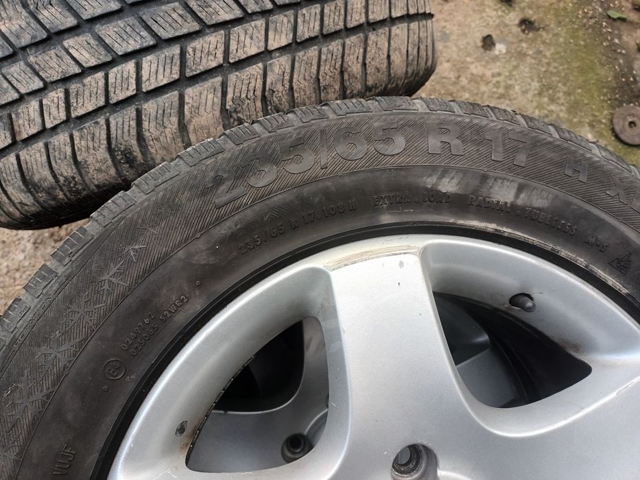 Vând sau schimb roți touareg  5x130  pe 17