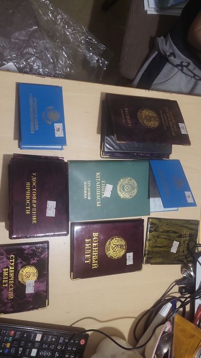 Продам обложки для документов