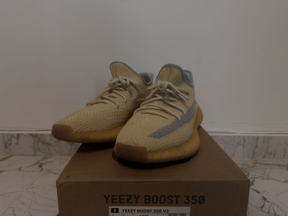 Adidas yeezy boost – 45 1/3, 9/10, с кутия