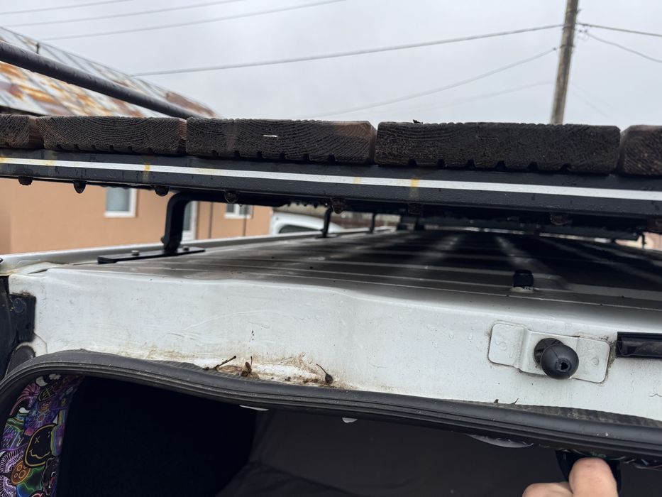 Vand portbagaj renault trafic