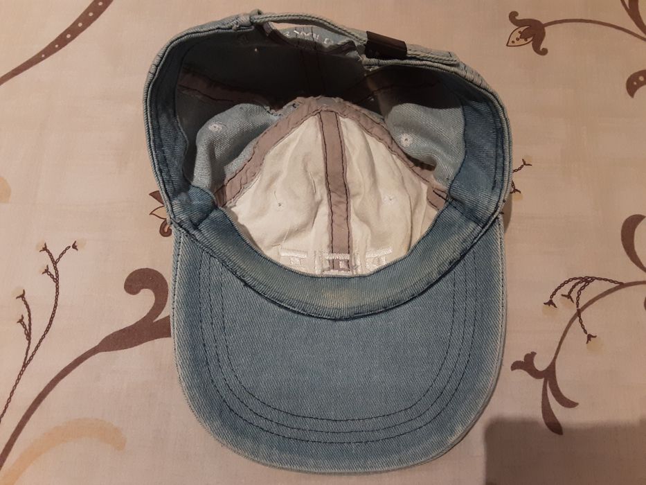 Мъжки шапки, шал, раница и ръкавици