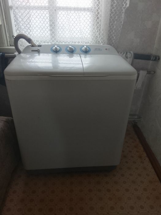 Продам стиральную машинку полуавтомат