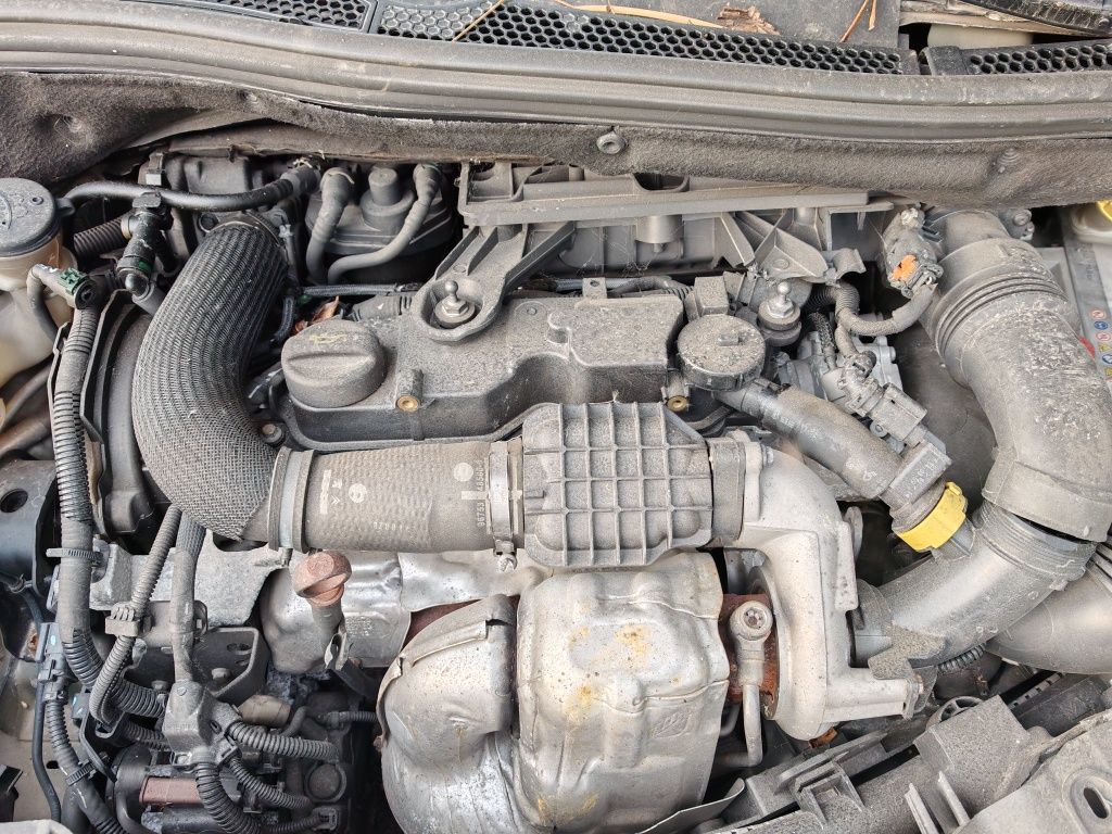 Peugeot 208 1.4 hdi 68 hp  2014 на части
