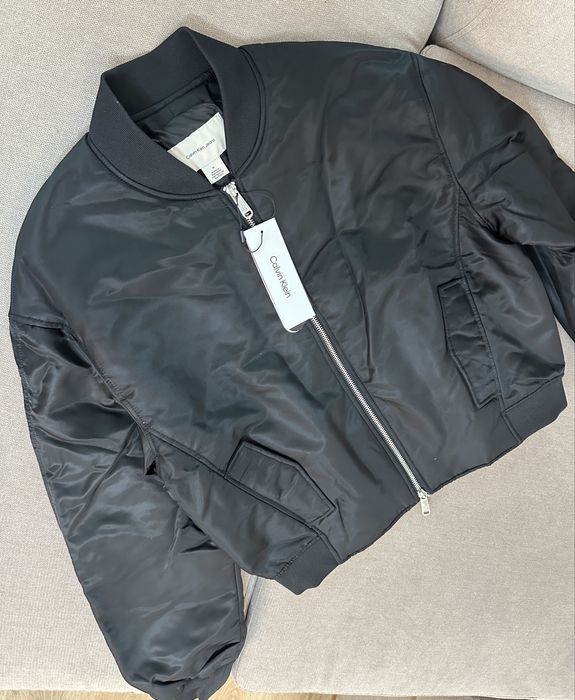 Дамско яке бомбър CALVIN KLEIN