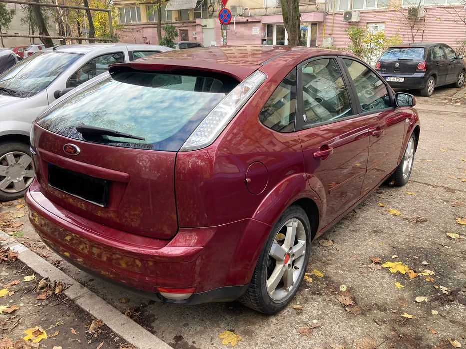 Ford Focus Ghia 2005 1.6 Benzina 115cp