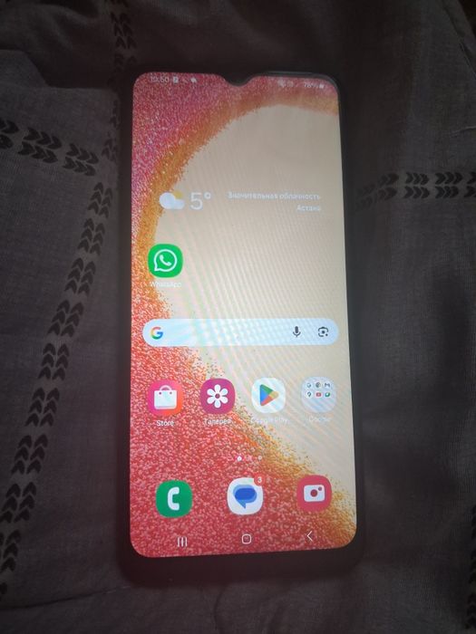Продам телефон Самсунг А04е