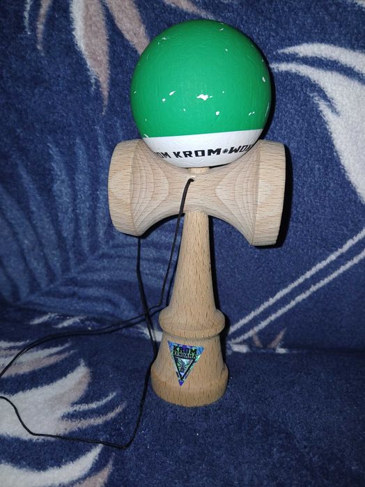 Kendama krom pop verde
