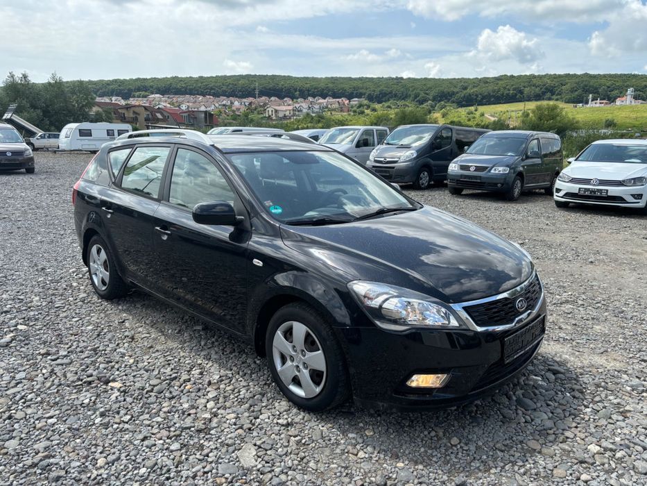 Kia Ceed 1.4 Benzină Rate Garanție