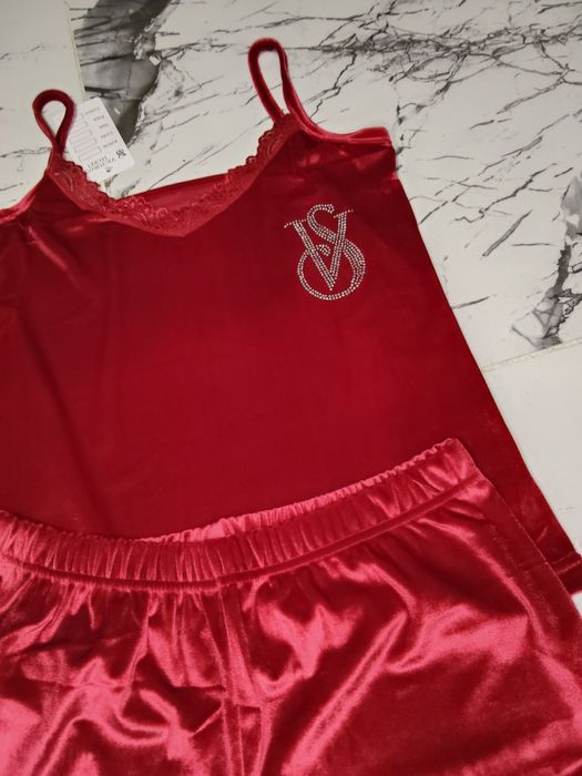 Pijama victoria secret de damă