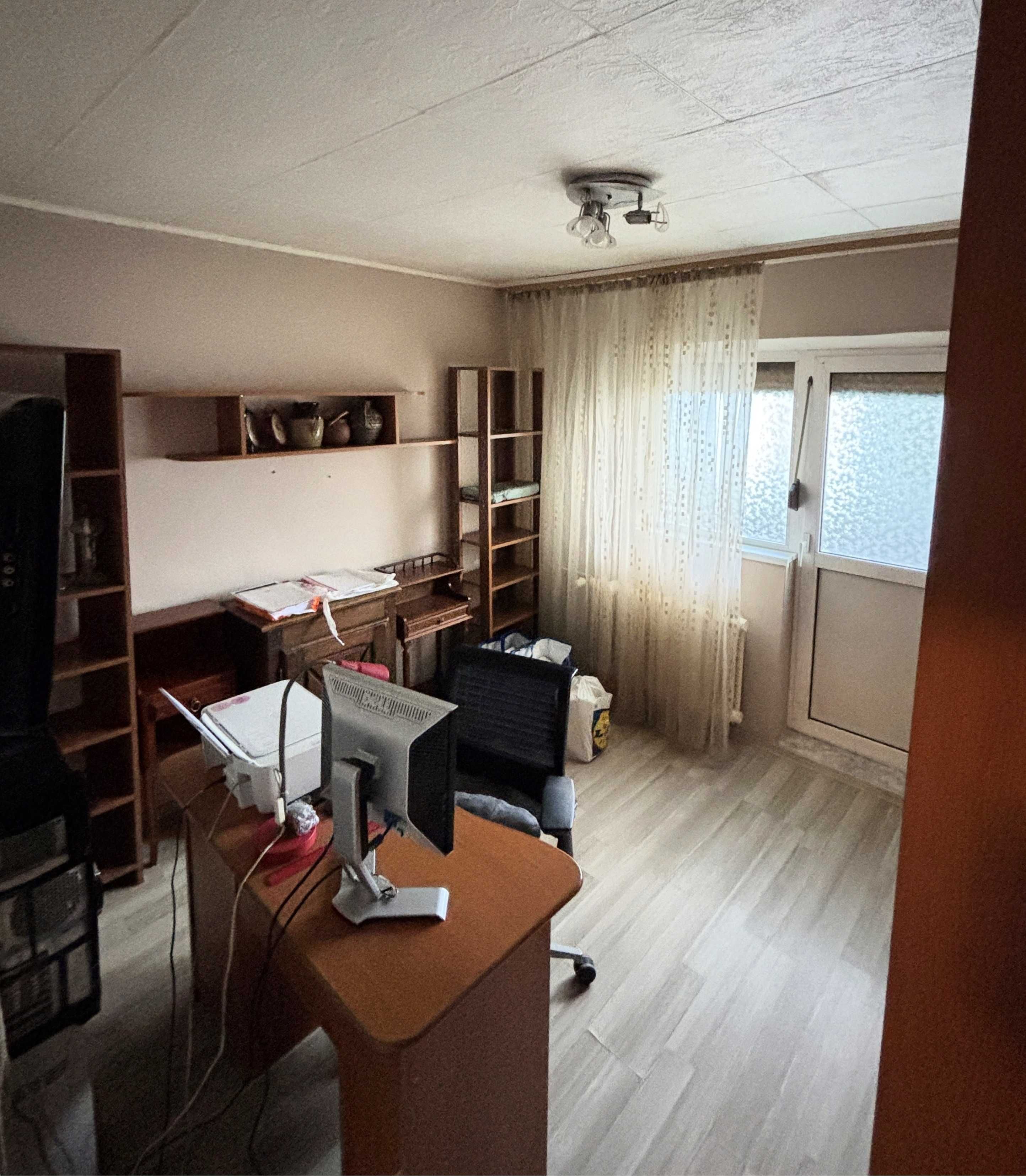 Apartament 4 camere zona Brancoveanu Str. Gradistea