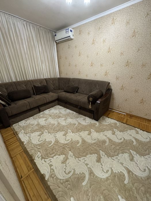 Ц1 , Gangada 4xona +balkon, 86kv yengi remont