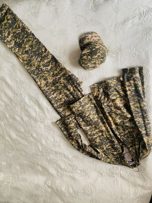 Продам костюм для Военной подготовки