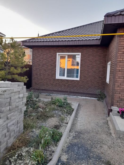 Продам дом с земельным участкам