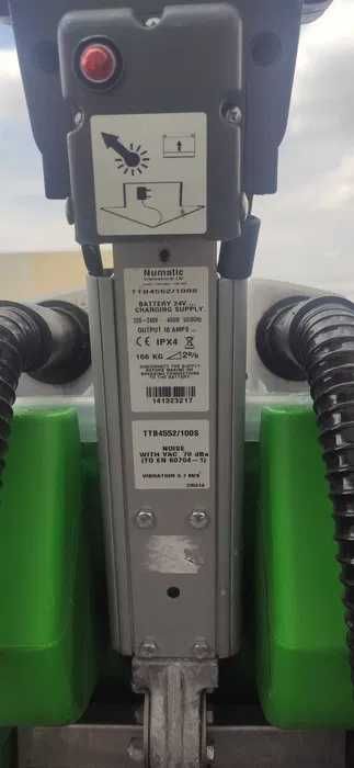 Masina spalat pardoseli Numatic TTB 3450 si 4552