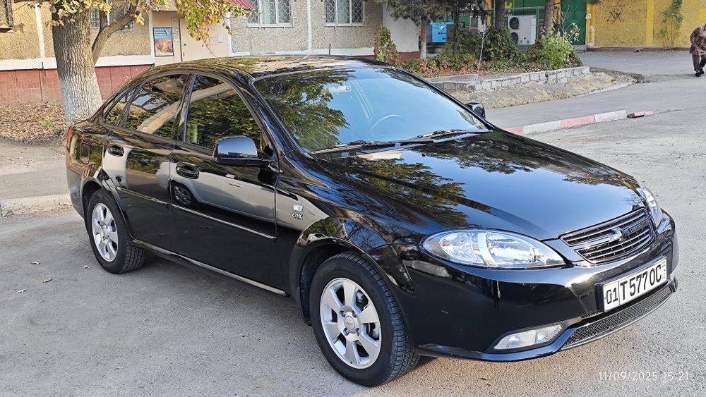 Chevrolet gentra 3 позиция, с люком, эконамайзер, иммобилайзер, 2024