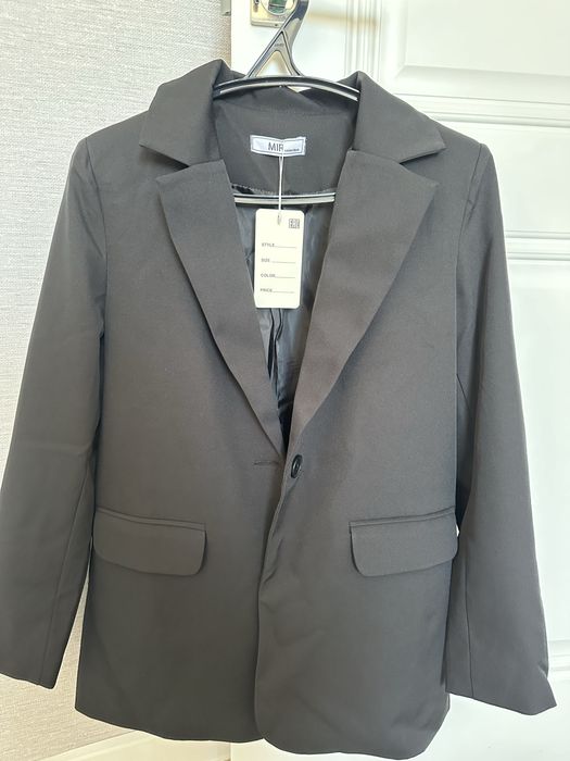 Пиджак женский новый 5000тг