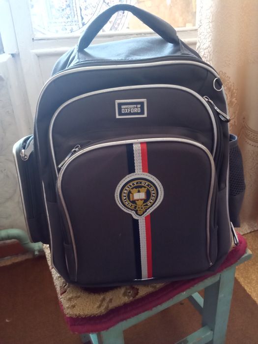 Продам школьный рюкзак