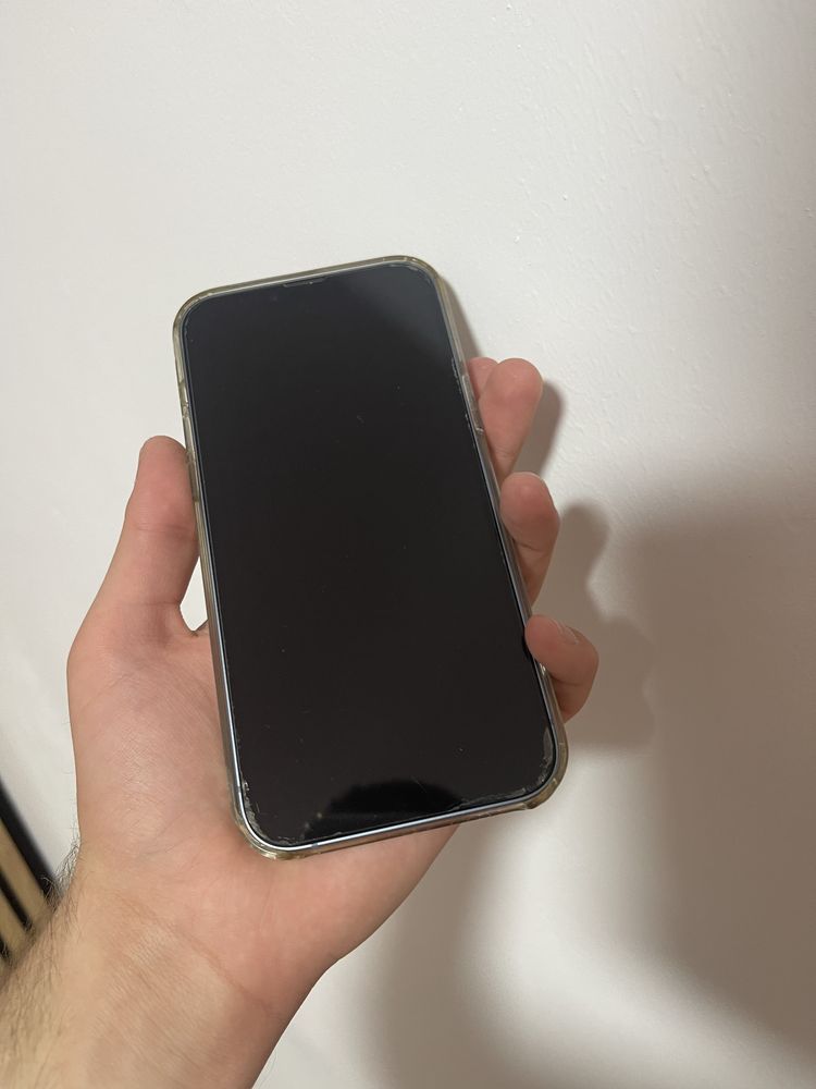 iPhone 14 Plus 85% Baterie