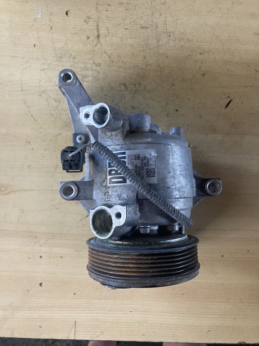 Mazda cx 3 2017 година 2.0 i Компресор Климатик