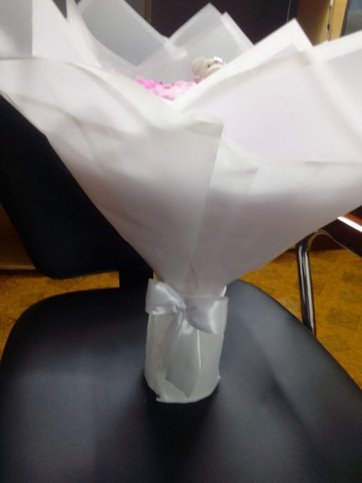 Buchet de trandafiri din spumă